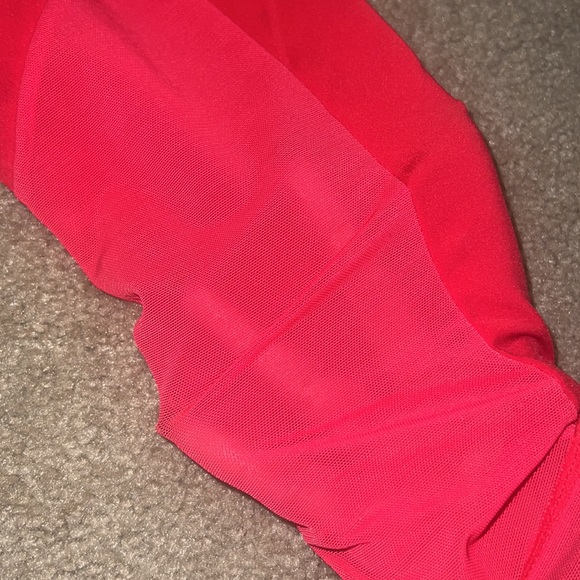 Matching workout set - Picture 4 of 7